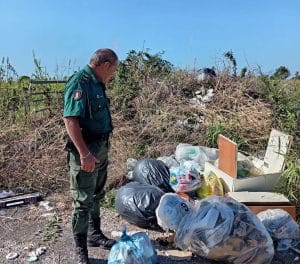 pontecagnano faiano rifiuti abbandonati 1 ottobre