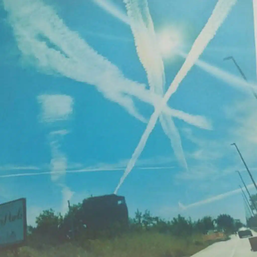 salerno scie bianche rombi geometrici