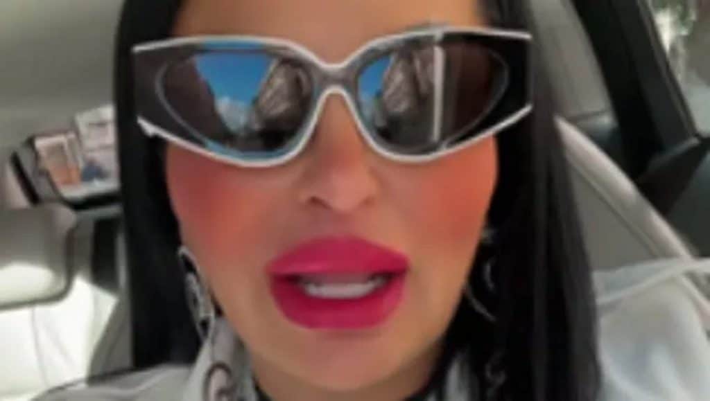 Regionali Campania, la tiktoker Rita De Crescenzo annuncia: «Sono schierata con Forza Italia, preparate le schede elettorali»