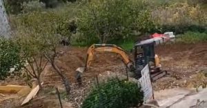 Salerno, segnalata sotterramento illecito di materiali da cantiere a Giovi Piegolelle