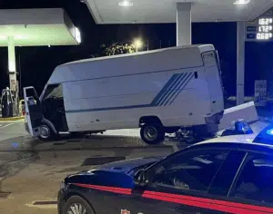 assalto furgone giornali roccarainola