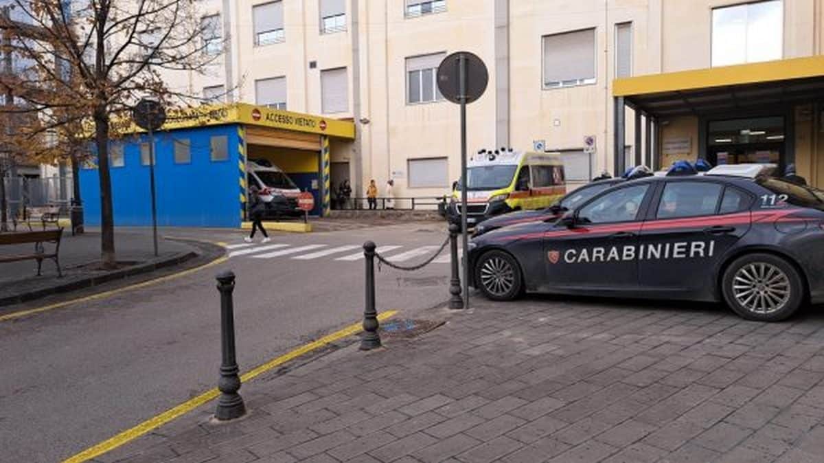 eboli caduto scale muratore frattura cranica