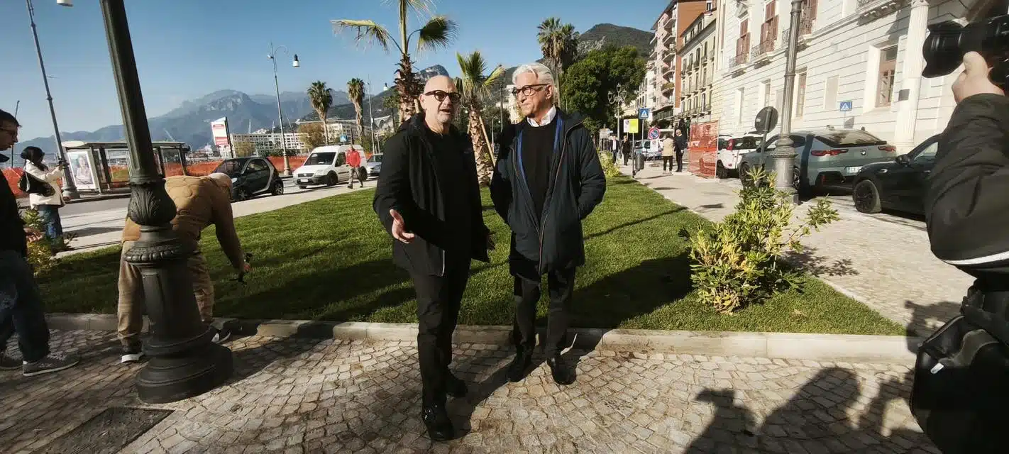 Salerno, inaugurato con De Luca il nuovo volto di piazza Cavour: completato il primo tratto dei lavori su via Roma