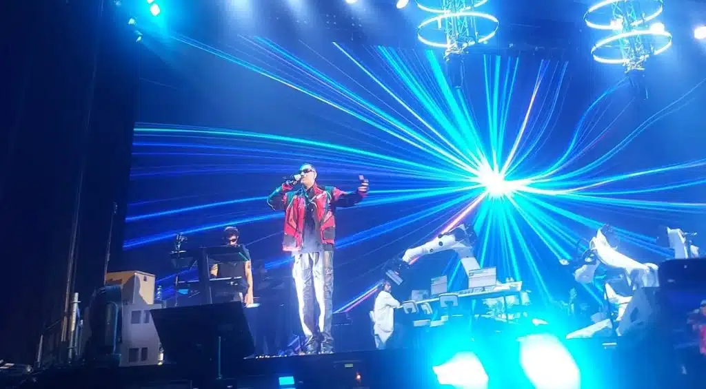 Eboli, scippo durante il concerto di Marracash al Palasele: si indaga