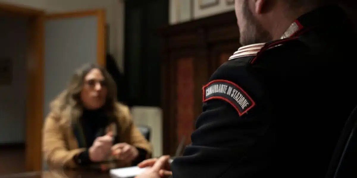 napoli minacce ex davanti figlio arrestato