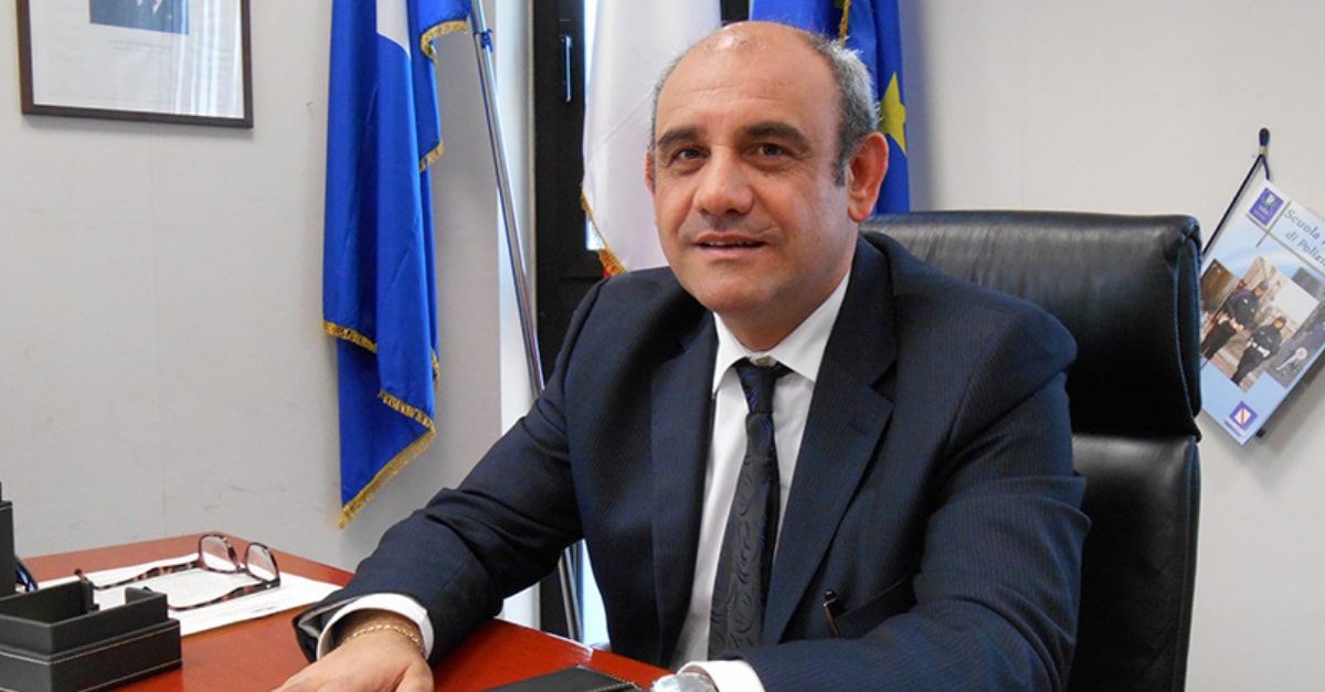 concussione sindaco santa marina annullati arresti domiciliari