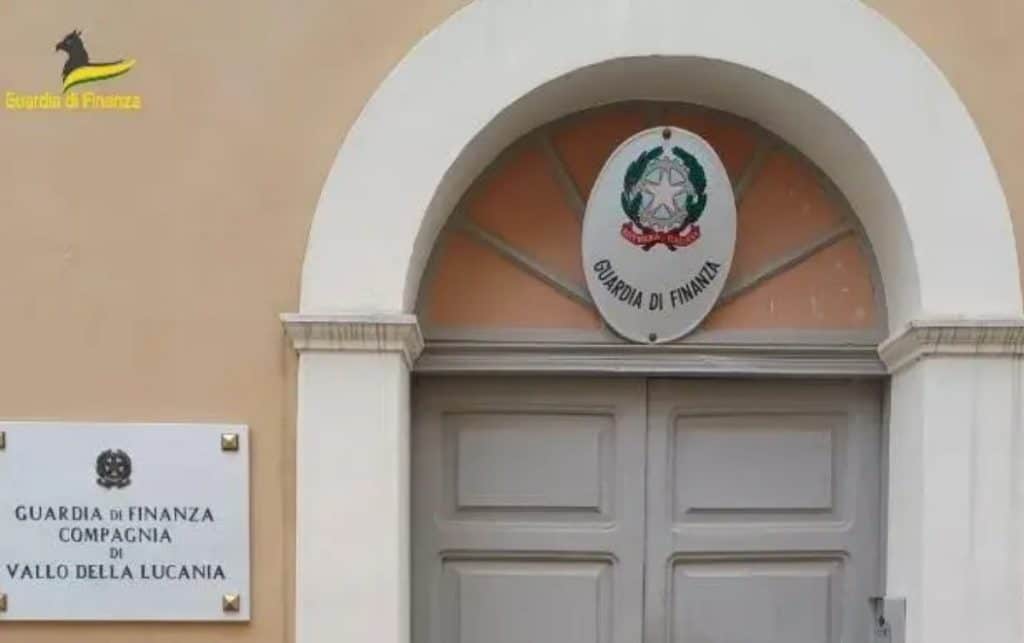 bancarotta fraudolenta arresti vallo lucania