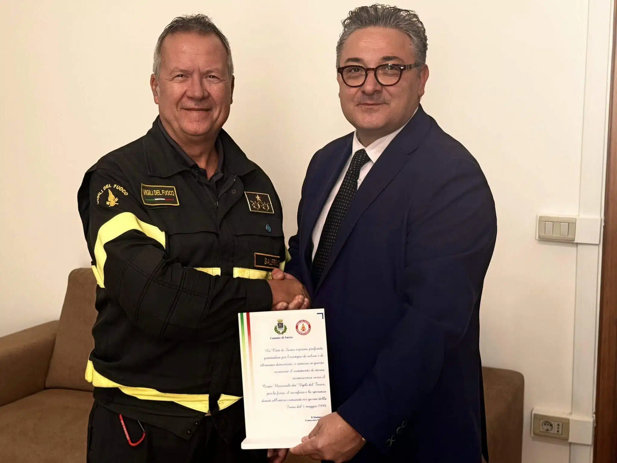 Incendio al Comune di Sarno, encomio per i Vigili del Fuoco