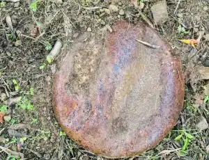 ispani oggetto sospetto terreno artificieri scoprono bacinella