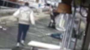 ischia sordomuto picchiato difeso ragazzo pestaggio denunce