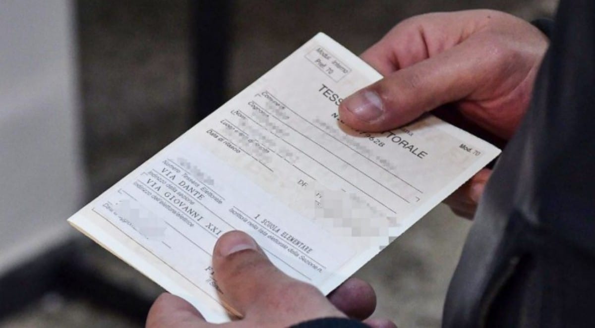 regionali campania nuove regole ritiro tessere elettorali