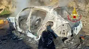 salerno incendio Ogliara