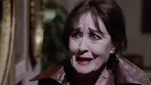 Eboli, docente di terza media proietta film horror: esplode la protesta dei genitori