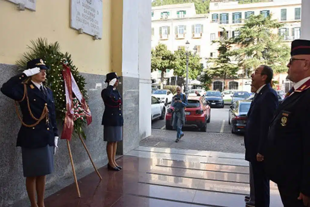 salerno polizia stato defunti commemorazione