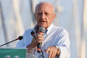 Montecorvino de luca cittadinanza onoraria