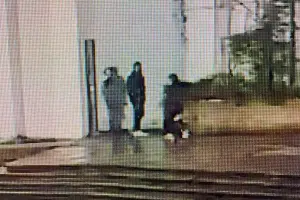 Montecorvino vandalismo Piazza