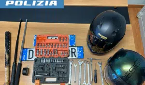 cava furto denunciati