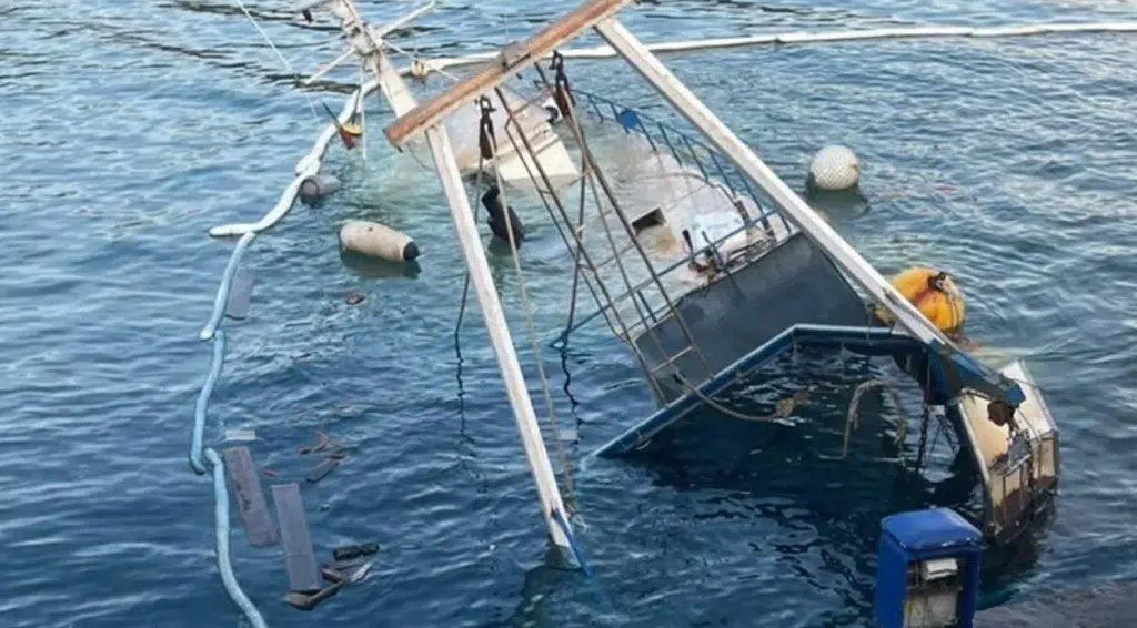 Acciaroli affondata barca Vassallo