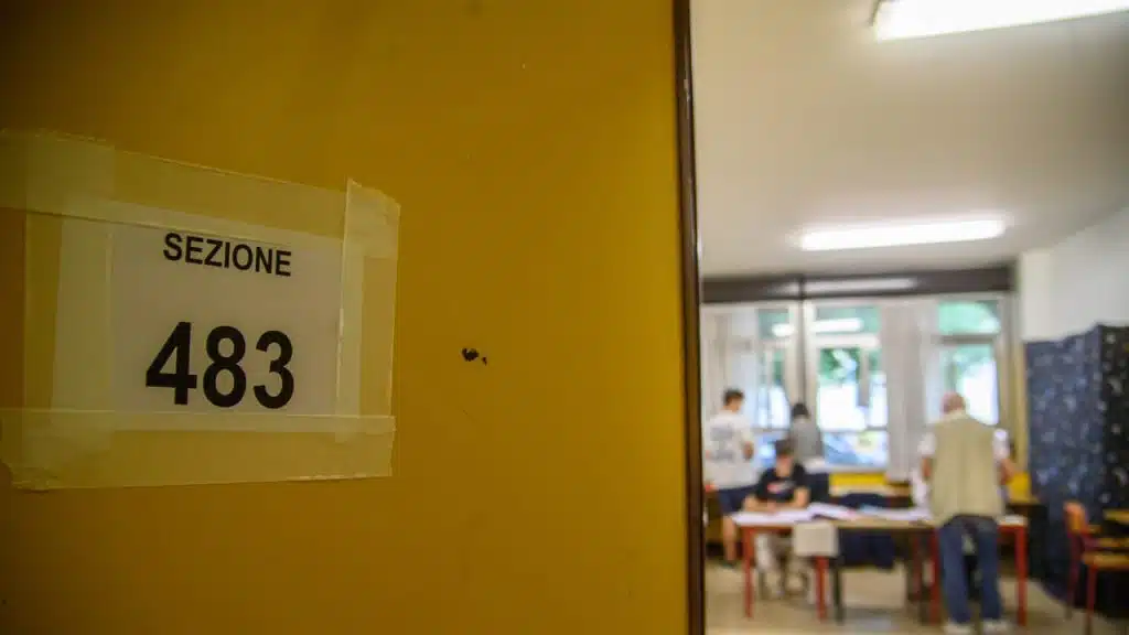 regionali campania 2025 schede nulle bianche contestate