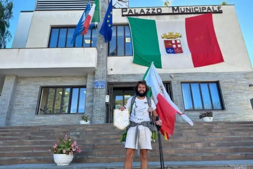 castellabate adian pellegrino piedi italia