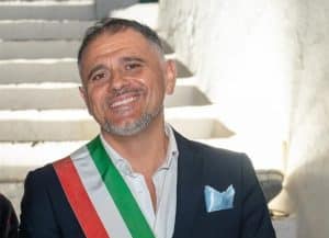 sindaco atrani visita fico unità istituzionale
