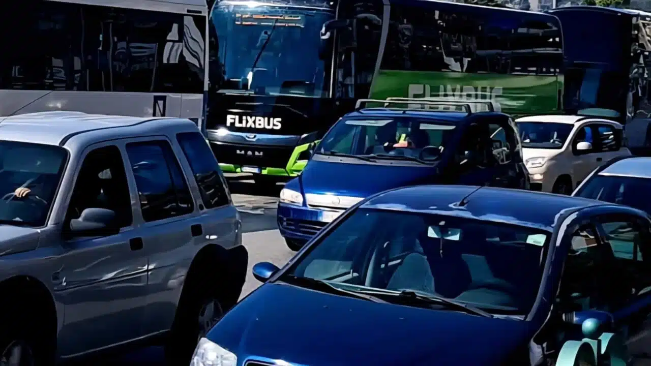 bus station salerno denuncia rino avella