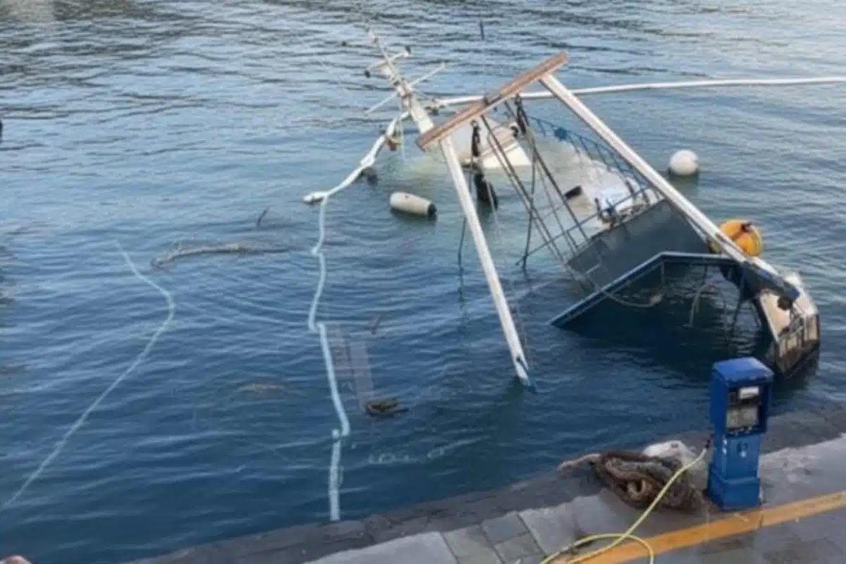 pollica barca vassallo museo