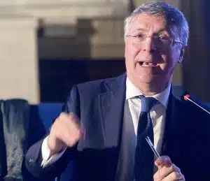 raffaele cantone procura salerno