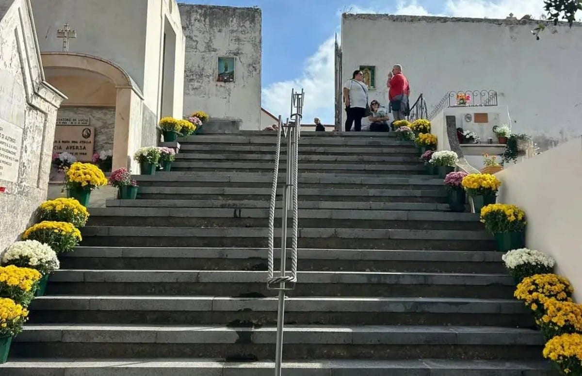 positano commemorazione defunti tutela cimitero