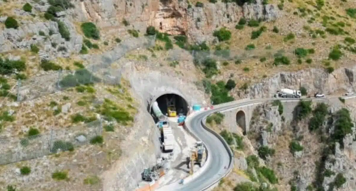 maratea acquafredda sapri ss18 aperta h24