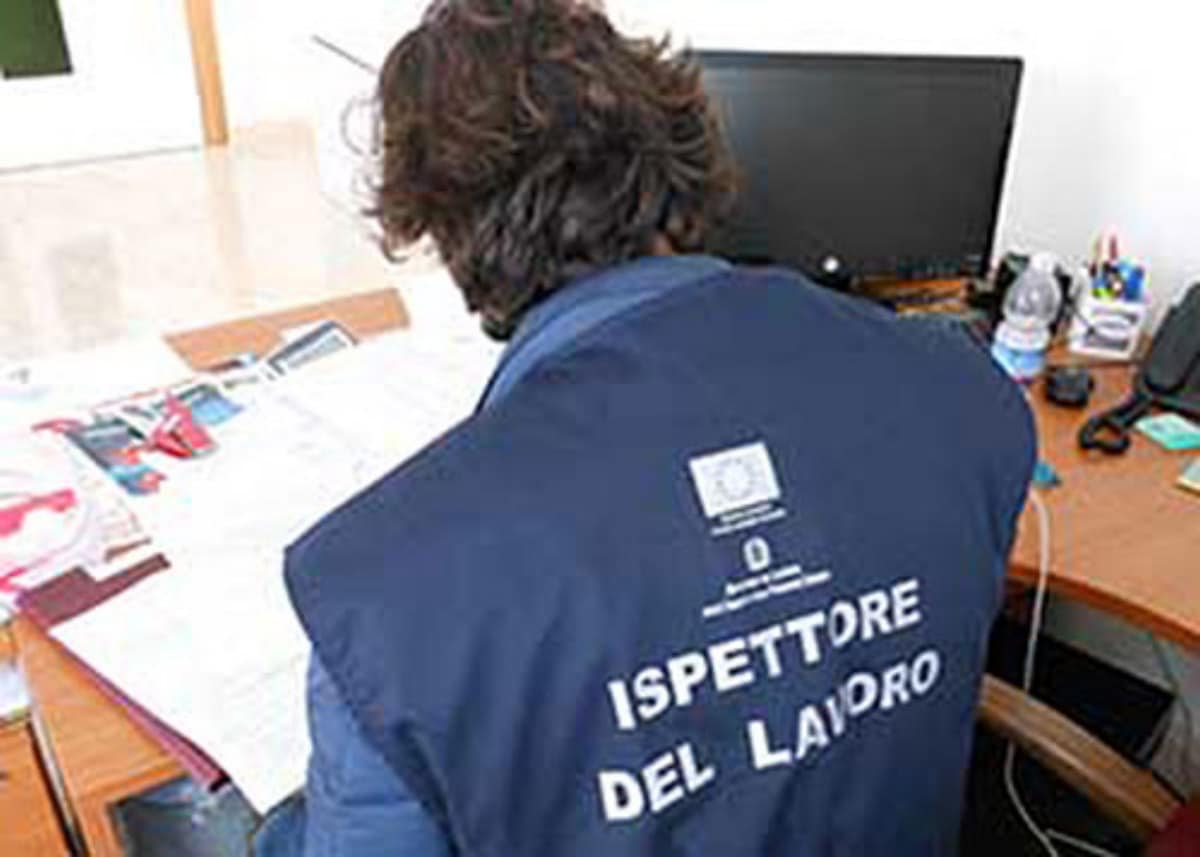 presidio ispettorato lavoro prefettura salerno 25 novembre