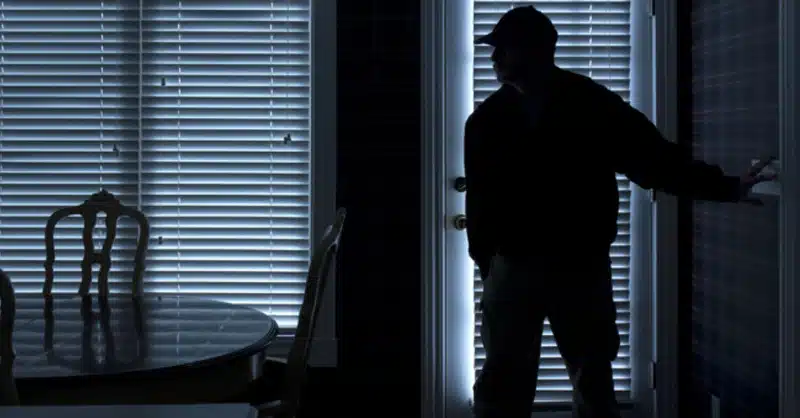 pontecagnano furto 23 novembre