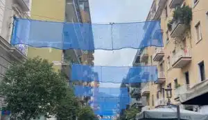 Luci d’Artista prende forma a Salerno: sul Corso arriva il Mare d'inverno