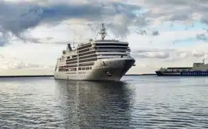 nave silver muse porto salerno attraccata oggi 7 novembre