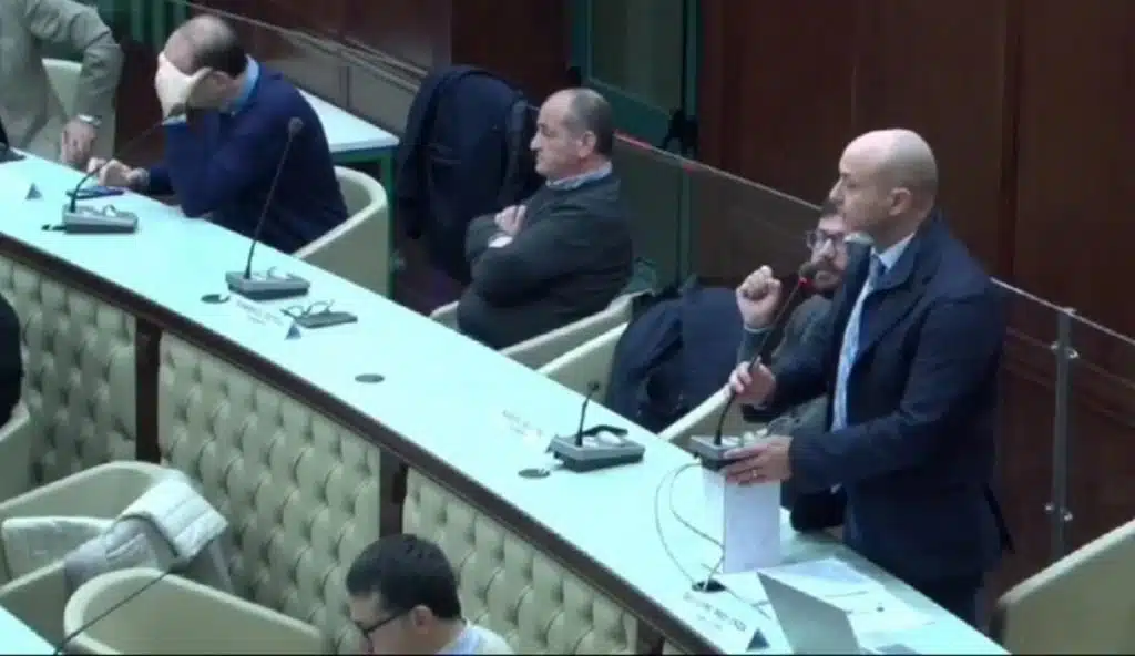 battipaglia provenza critica maggioranza senza sicurezza