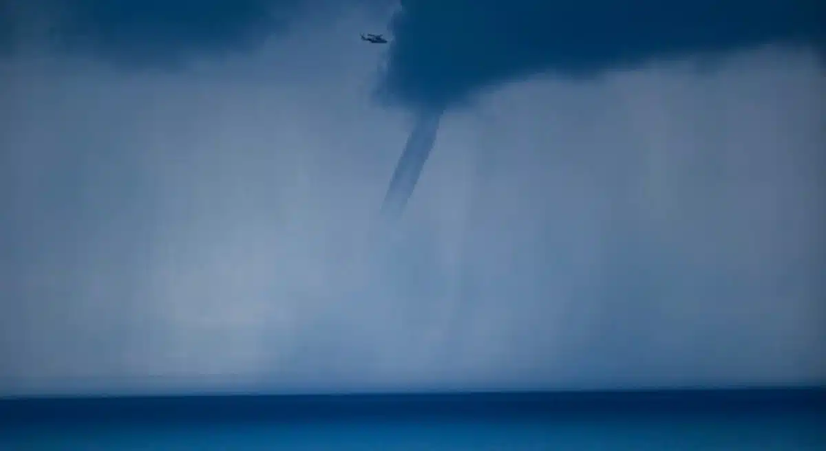 positano trombe marine oggi 27 novembre