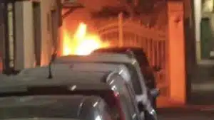 Sarno incendio auto