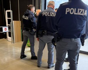 Tentato furto da 200 euro al Leroy Merlin di Salerno, decisivo l’intervento de La Pantera Security