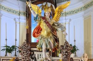 Sala Consilina, fedeli chiedono di spostare la statua di San Michele Arcangelo durante i lavori: “La vita spirituale non può fermarsi”