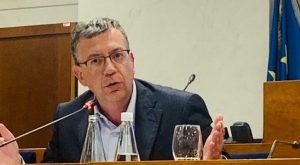 consiglio regionale campania presidente manfredi
