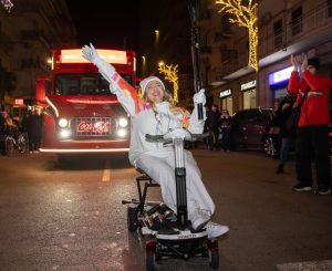 salerno fiamma olimpica benedetta de luca coca-cola