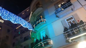 illuminiamo salerno concerto coro pop balconi