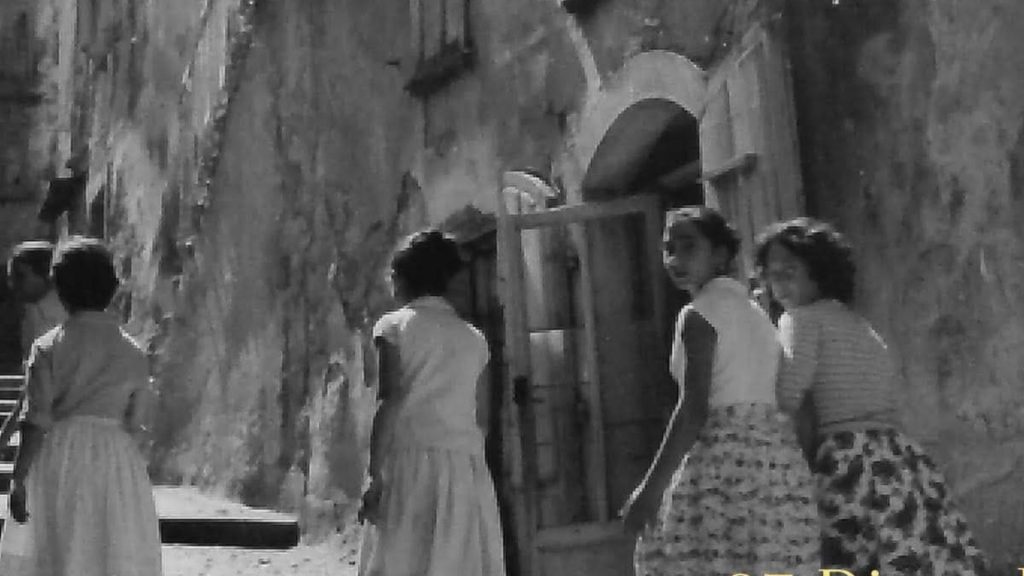 essere abitare buccino