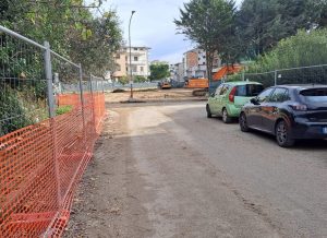 lavori completamento scuola Fiorentino battipaglia divieto fermata