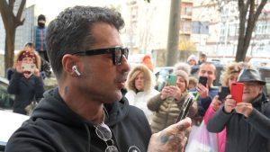 fabrizio corona salerno tappe negozi silenzio caso bova