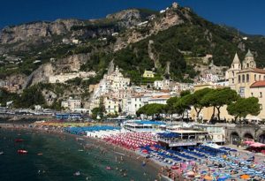 amalfi concessioni balneari stop proroghe automatiche tar