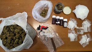 Pontecagnano Faiano, arrestato uomo per spaccio: sequestrati hashish, marijuana e metadone