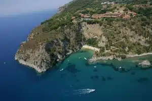 vallo lucania king's palinuro esposto tentata estorsione inchiesta