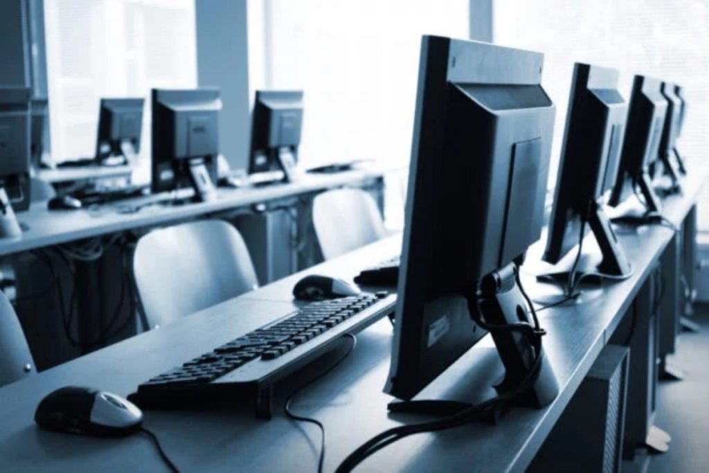 olevano sul tusciano furto scuola 14 dicembre