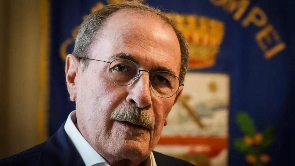 Pompei in lutto: è morto il sindaco Carmine Lo Sapio, cordoglio in città e tra le istituzioni